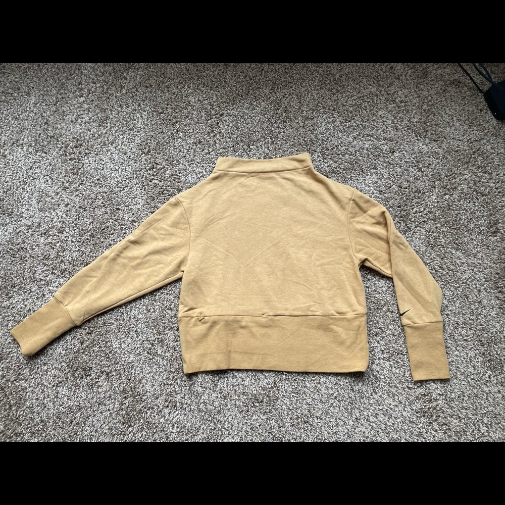 Nike Sweater